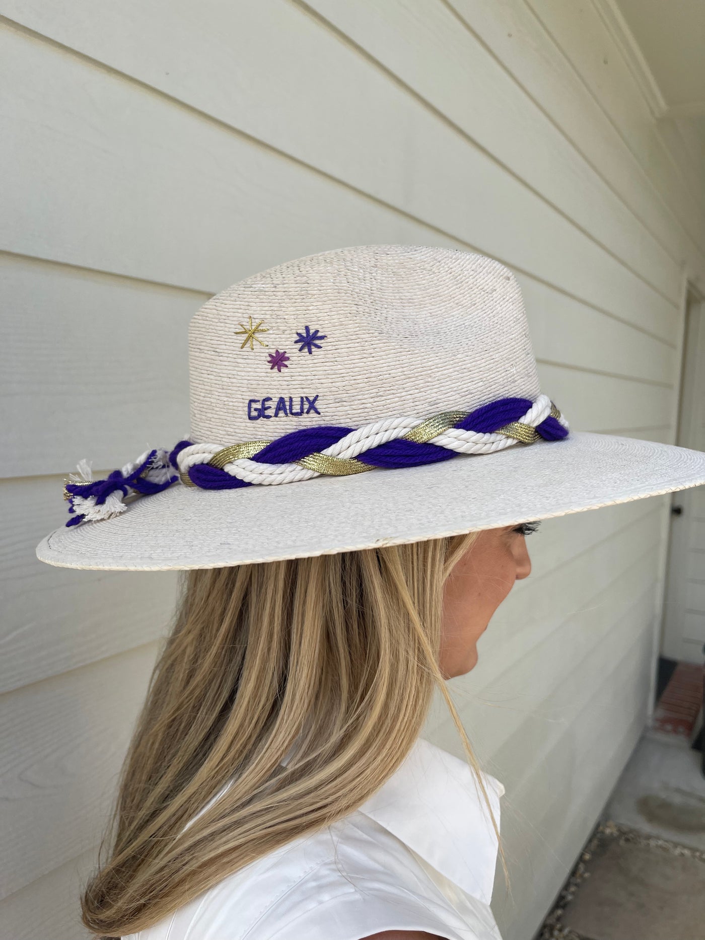 Show your love for the LSU Tigers with this women's sun hat.