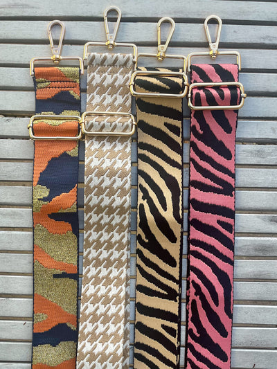 The Game Day Woven Bag Straps from Shop Silvs come in a variety of patterns and are a fashionable addition to clear game day bags. 